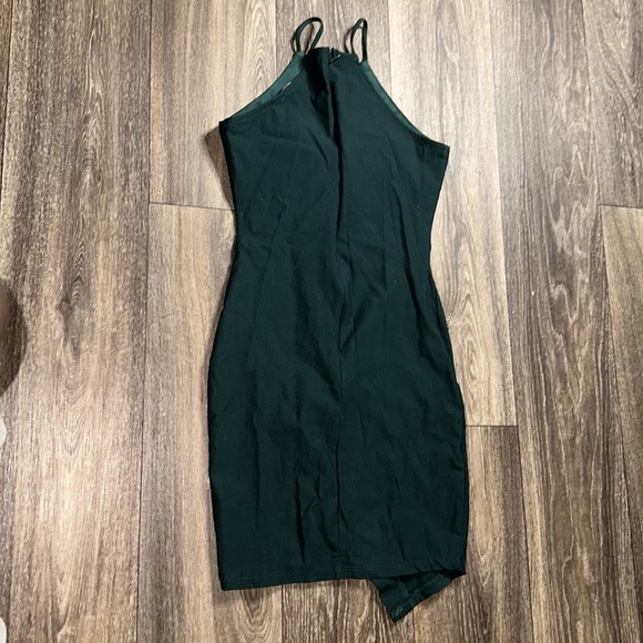 Dark Green Dress - Picture 3 of 3